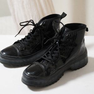 M8 Glossy Black Boots